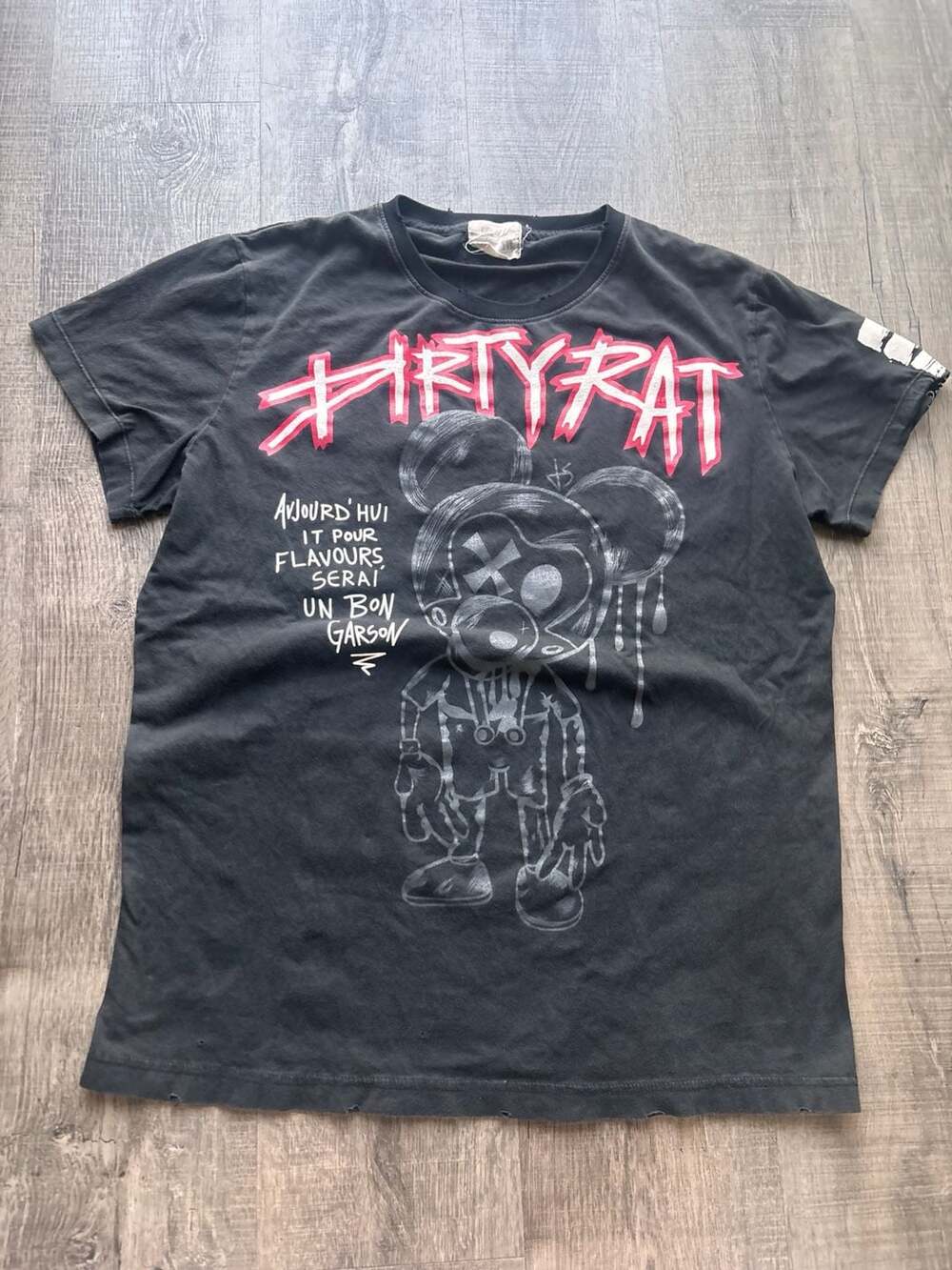 DOMREBEL Dirty Rat Mickey Graphic T-Shirt